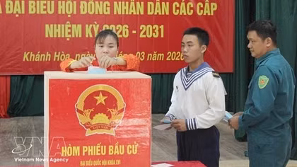 Truong Sa voters cast early ballots for NA, local council elections