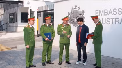 Mobile Police Force deploys all forces to safeguard security and order at the 14th National Party Congress