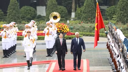 EC President António Costa warmly welcomed in Hanoi
