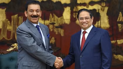 PM seeks stronger energy security cooperation with Kuwait