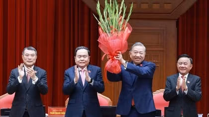 14th Party Central Committee unanimously elects To Lam as General Secretary