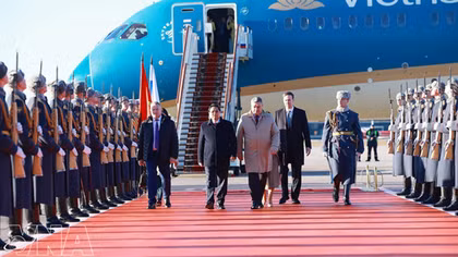 Prime Minister Pham Minh Chinh begins official visit to Russia