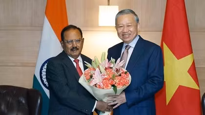 Top Vietnamese leader receives Indian National Security Advisor in New Delhi