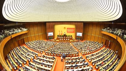 Party chief urges stronger material, spiritual internal capacity in new era