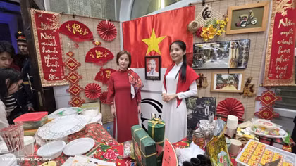 Vietnamese students shine at international cultural festival in Russia