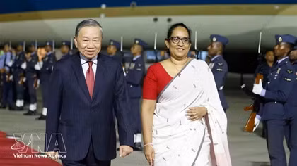 Top Vietnamese leader begins state visit to Sri Lanka