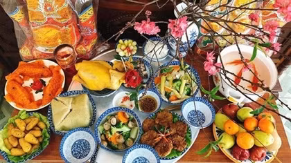 Worship of Kitchen Gods - beautiful custom of Tet