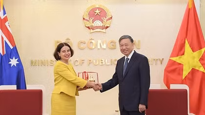 Minister To Lam receives Australian Ambassador to Vietnam