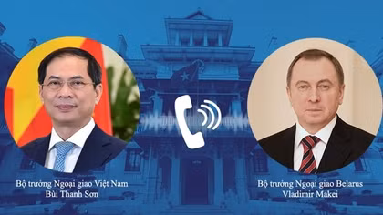 Vietnamese and Belarusian FMs talk ways to boost bilateral ties