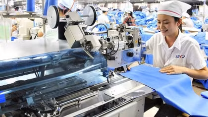 Garment exports hit record high of US$4 billion in August