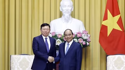Lotte pledges long-term investment in Vietnam