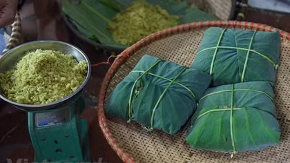 Special 'autumn gift' from a traditional craft village of Hanoi