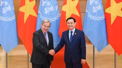 NA leader receives UN Secretary General Guterres in Hanoi