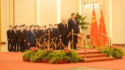 Vietnamese Party leader warmly welcomed in Beijing