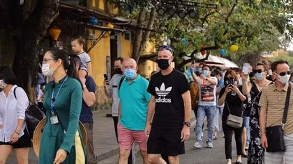 Vietnam to resume int'l tourism from March 15