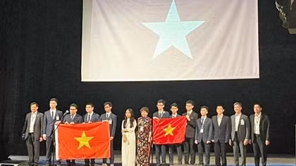 Hanoi students win prizes at International Olympiad on Astronomy and Astrophysics