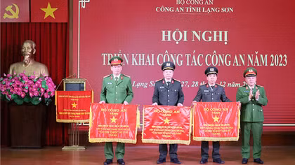 Lang Son provincial police successfully strive to complete their 2023 work plan
