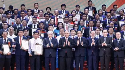 100 outstanding Vietnamese farmers in 2022 honoured