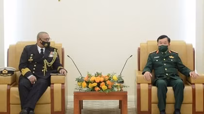 Defence Deputy Minister hosts South African, Russian defence officials