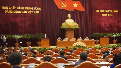 Party Central Committee convenes fifth plenum in Hanoi