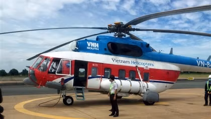 Helicopter deployed in search for missing fishermen drifting at sea