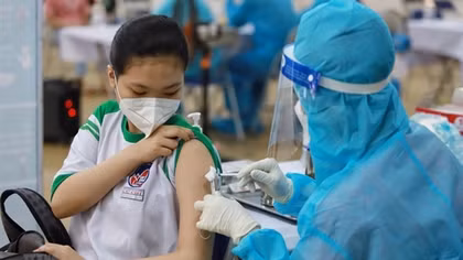 Vietnam to speed up COVID-19 vaccines' supply for children