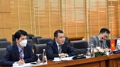 Vietnam, Azerbaijan look to boost oil and gas co-operation
