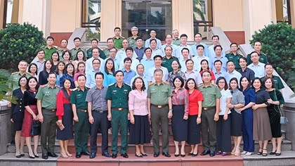 Ministry of Public Security receives delegation from National Defense Accademy