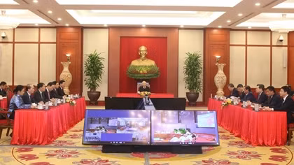 Vietnamese and Cuban Party leaders upbeat about sound bilateral ties