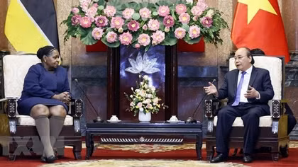 State President welcomes Mozambique Assembly leader