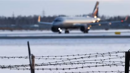 US closes its airspace to Russian flights
