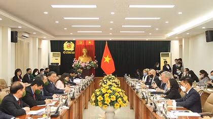 Vietnam ensures stable and secure environment for foreign investors