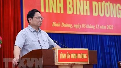 Binh Duong province asked to strive for rapid, sustainable development