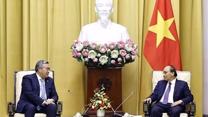 President suggests Vietnam, Kazakhstan enhance cooperation in areas of potential