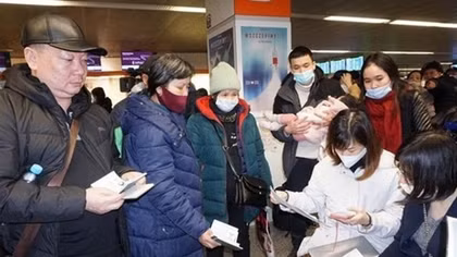 State committee calls for OVs’ continued support for evacuees from Ukraine