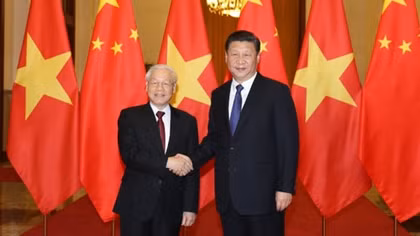 Vietnam, China leaders exchange lunar New Year greetings
