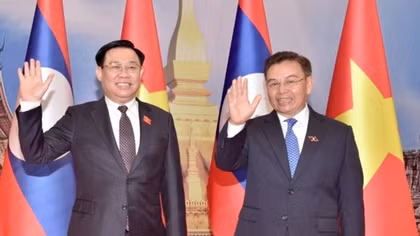 Vietnam-Laos relationship is of vital importance: Vietnamese and Lao NA leaders
