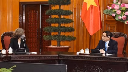 PM lauds Canadian ambassador’s contributions to growth of bilateral ties