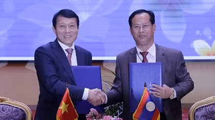 Vietnam - Laos enhance security cooperation