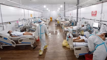 New COVID-19 subvariants reported, HCM City ready to reactivate field hospitals