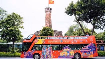 Hanoi city tour on double-decker bus