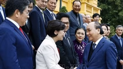 President hosts representatives from organisations of Koreans in Vietnam