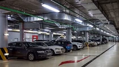 Hanoi to build 78 underground public parking lots in central city