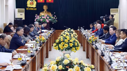 Minister To Lam receives the US - ASEAN Business Council delegation