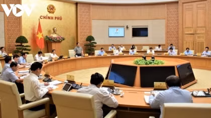 Government leader chairs law building session