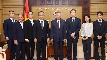 Minister To Lam receives senior official of JICA