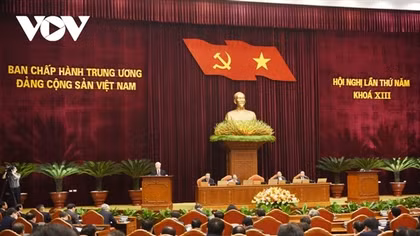 Party Central Committee convenes fifth plenum in Hanoi