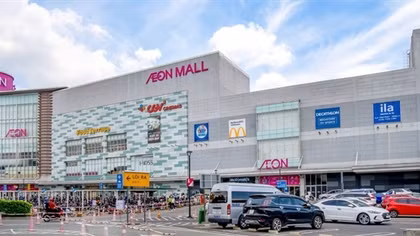 International retailers expand foothold in Vietnam