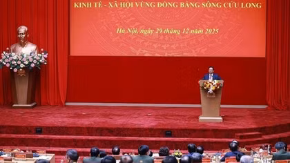 PM urges close integration of security, defence with socio-economic development in Mekong Delta