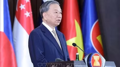 Party chief attends ceremony marking Vietnam’s 30 years of ASEAN membership